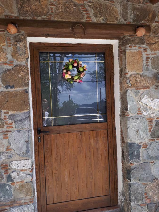 فيلا Agrompelo House أغروس المظهر الخارجي الصورة